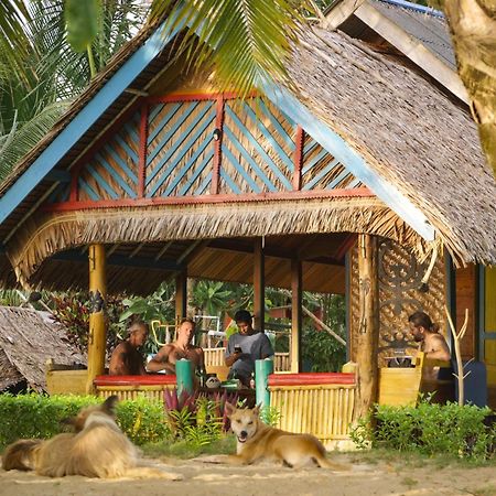 مبيت وإفطار Masokut Carve Bay Mentawai المظهر الخارجي الصورة