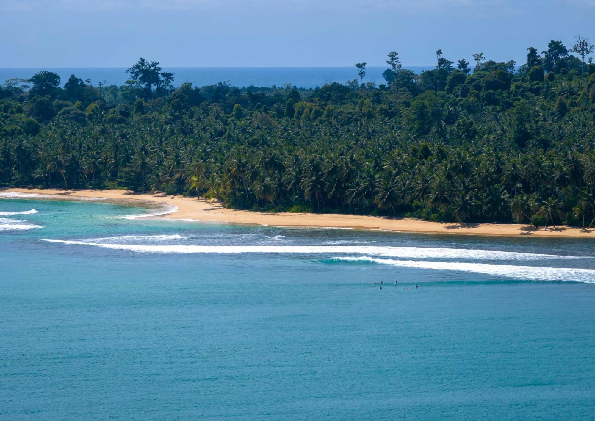 مبيت وإفطار Masokut Carve Bay Mentawai المظهر الخارجي الصورة